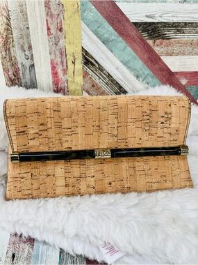 Diane Von Furstenberg Envelope Cork Clutch Bag NWT Gold Specks TortoiseShell Bar